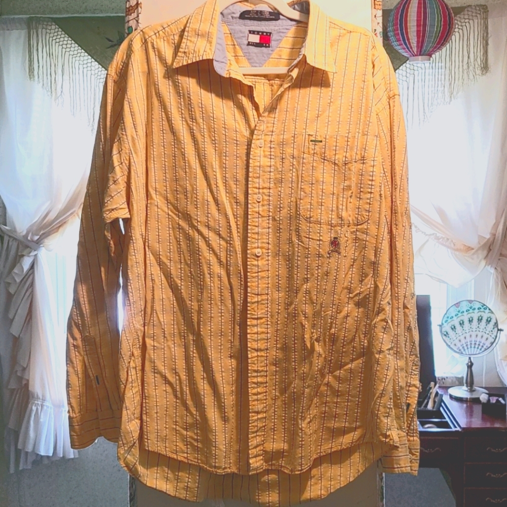 Mens Tommy Hilfiger shirt